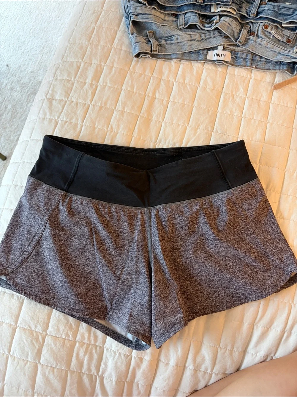 Lululemon Heather Gray speed up Shorts with Black Waistband
